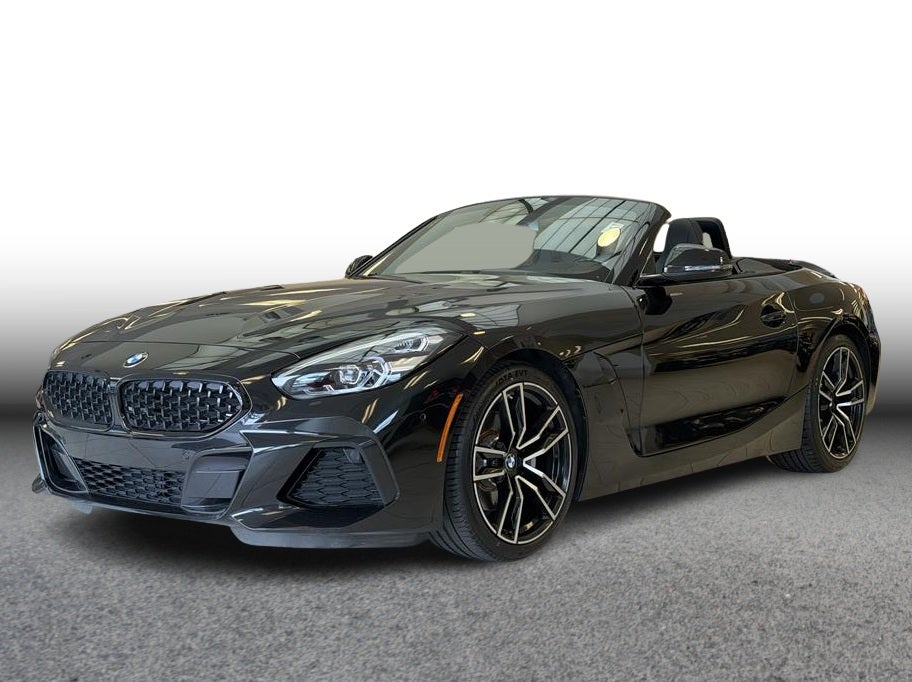 2022 BMW Z4 sDrive 30i Roadster 2D in Black — front three-quarter view