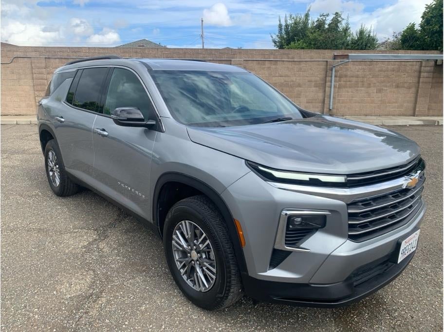 2025 Chevrolet Traverse — rear three-quarter view
