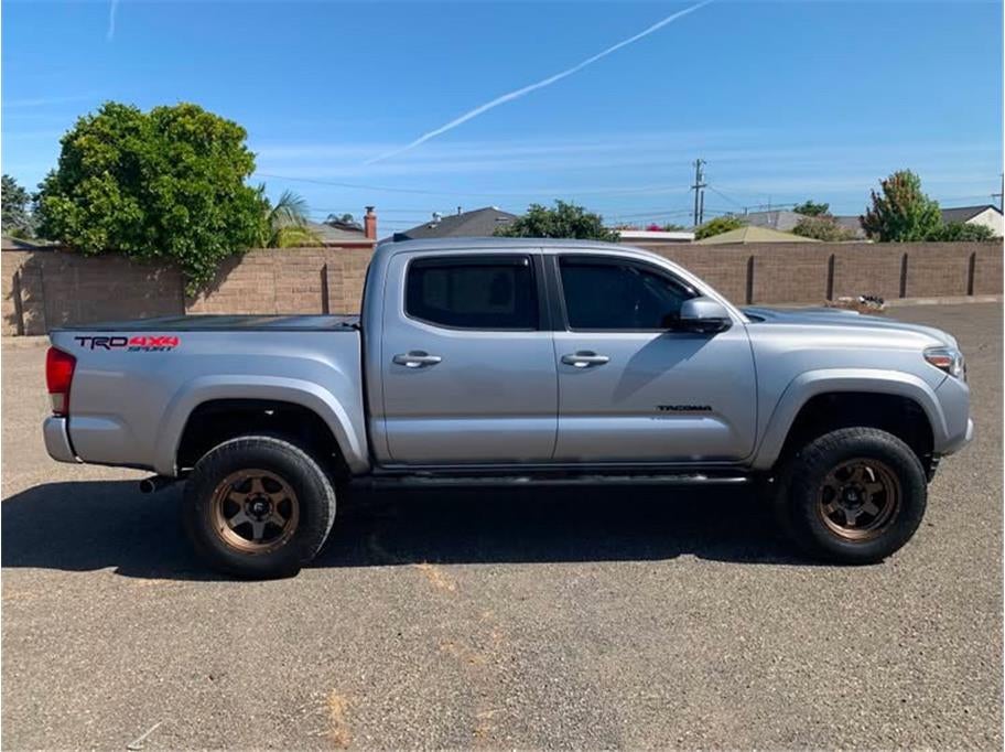 2016 Toyota Tacoma Double Cab — interior view