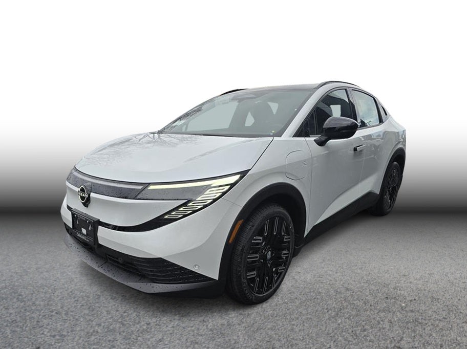 2026 Nissan LEAF PLATINUM PLUS Hatchback 4D in White — front three-quarter view