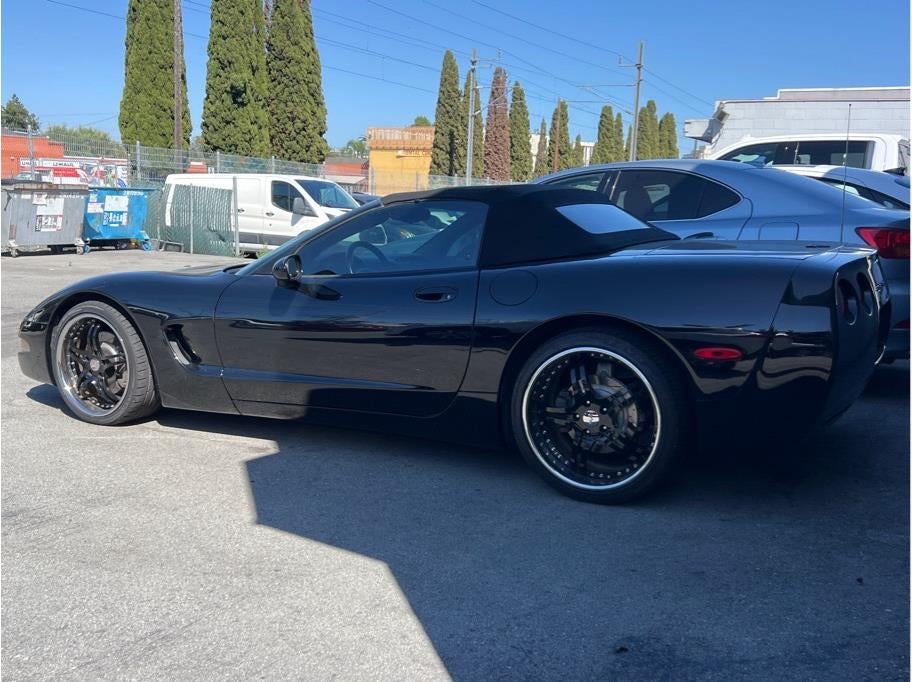 2000 Chevrolet Corvette — rear three-quarter view