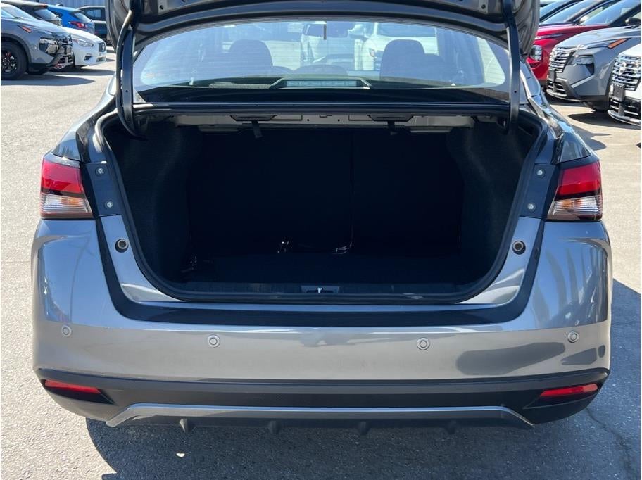 2025 Nissan Versa — detail view