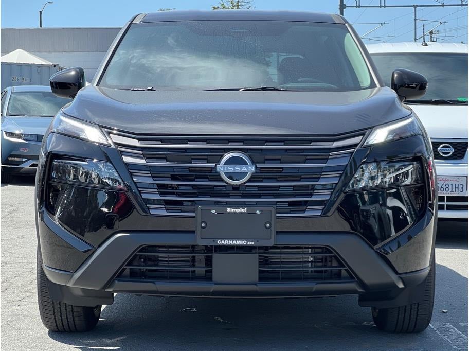 2026 Nissan Rogue — side profile view