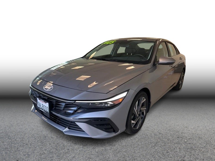 2025 Hyundai Elantra Hybrid